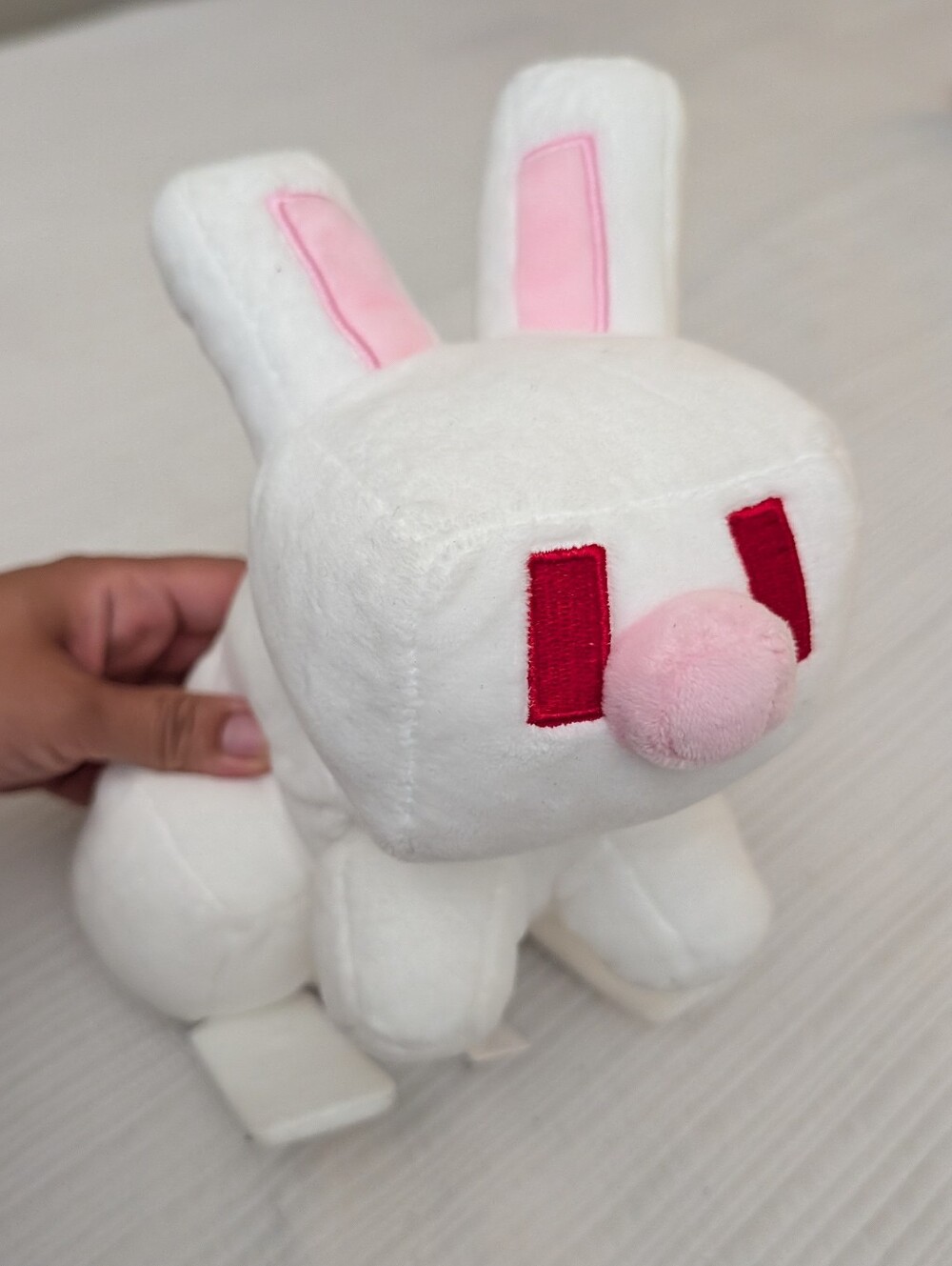 Mattel Minecraft White Plush Bunny Lapin Stuffed Animal 10"